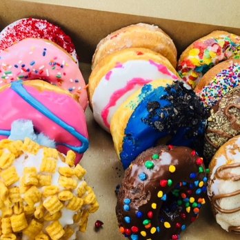 Hurts Donut - Hurt at Hurts Donut; Beautiful donuts, ugly service! - Donuts Near Me - Frisco, Texas Hurts Donut - Hurt at Hurts Donut; Beautiful donuts, ugly service! - Donuts Near Me - Frisco, Texas