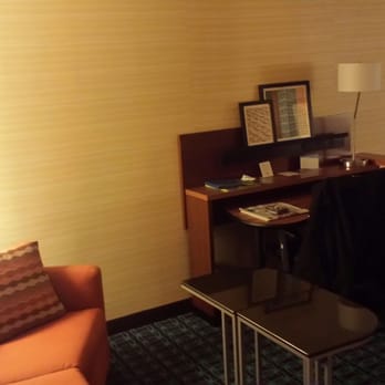 Fairfield by Marriott Inn & Suites at Dulles Airport - Hotels Near Me - Sterling, Virginia