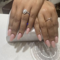 Nail Gallery Of Roslyn - Nails