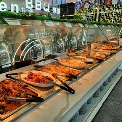 Umi Hotpot Sushi & Seafood Buffet - One hot station