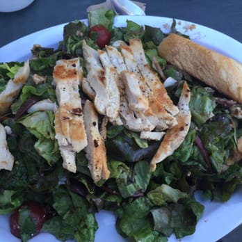 Curbside Cafe - Greek salad - Breakfast & Brunch Near Me - Vista, California