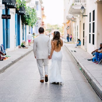 Roy C Photography - The beautiful streets of Cartagena - Event Photography Near Me