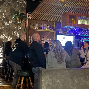 Sycamore Den - Cocktail Bars Near Me - San Diego, California Sycamore Den - Cocktail Bars Near Me - San Diego, California
