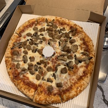 Jet's Pizza - Oh yum, sausage mushroom - Pizza Near Me - Indianapolis, Indiana Jet's Pizza - Oh yum, sausage mushroom - Pizza Near Me - Indianapolis, Indiana