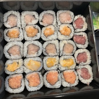 Azai Hand Roll - Sushi Bars Near Me - Los Angeles, California Azai Hand Roll - Sushi Bars Near Me - Los Angeles, California