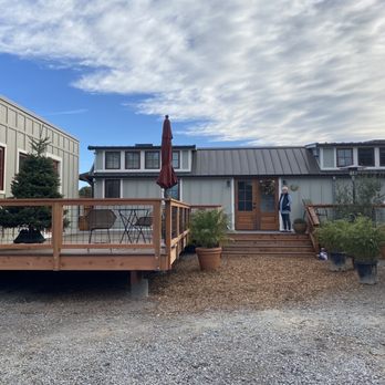 Farrar Construction: The Deck Specialist - a mobile home and patio - Decks & Railing Near Me - Sebastopol, California