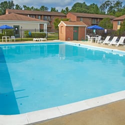 Riverwoods Apartments of Fredericksburg