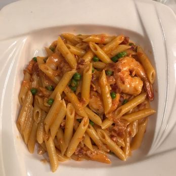 La Vecchia Fontana - penne vodka with shrimp added - Italian Near Me - Avalon, New Jersey