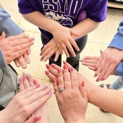 T & L Nail Spa