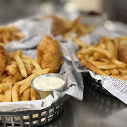 Skagway Brewing Company - Halibut Fish & Chips