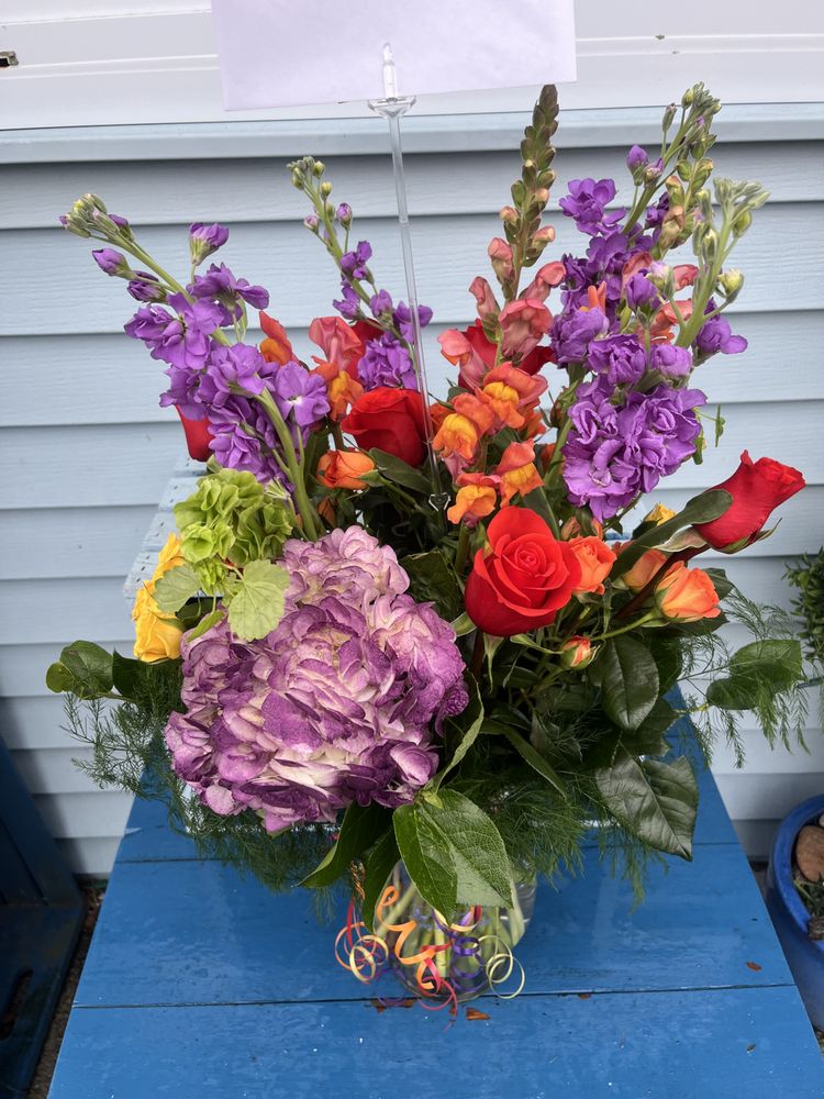 LETTY’S FLOWER FLORIST Updated April 2024 161 Photos 23 Fort Hill