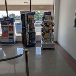 USPS - Perry Hall - I think I'm going to try to come here more often versus the one I go to.