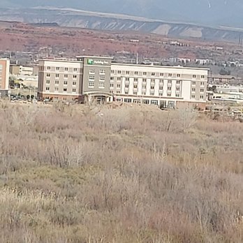 Holiday Inn St George Conv Ctr - Hotels Near Me - Saint George, Utah Holiday Inn St George Conv Ctr - Hotels Near Me - Saint George, Utah