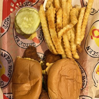 Dave's Hot Chicken - Chicken Shop Near Me - Oklahoma City, Oklahoma Dave's Hot Chicken - Chicken Shop Near Me - Oklahoma City, Oklahoma