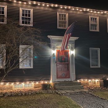 The Squire Tarbox Inn - Bed & Breakfast Near Me - Wiscasset, Maine The Squire Tarbox Inn - Bed & Breakfast Near Me - Wiscasset, Maine