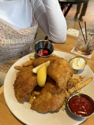 Mar Vista Dockside Restaurant & Pub by null