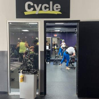 YouFit Gyms - Gyms Near Me - Sunrise, Florida