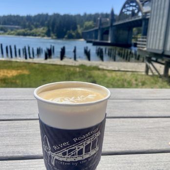 River Roasters - Patio - Coffee & Tea Near Me - Florence, Oregon