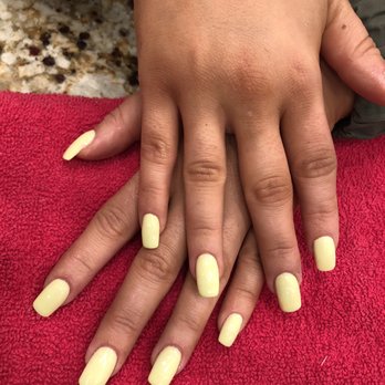 Amity Nail Spa - Helly did my nails - Nail Salons Near Me - Arlington, Virginia