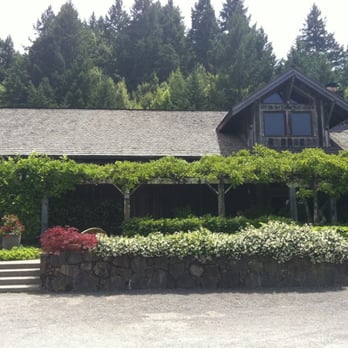 Lambert Bridge Winery - Wineries Near Me - Healdsburg, California Lambert Bridge Winery - Wineries Near Me - Healdsburg, California