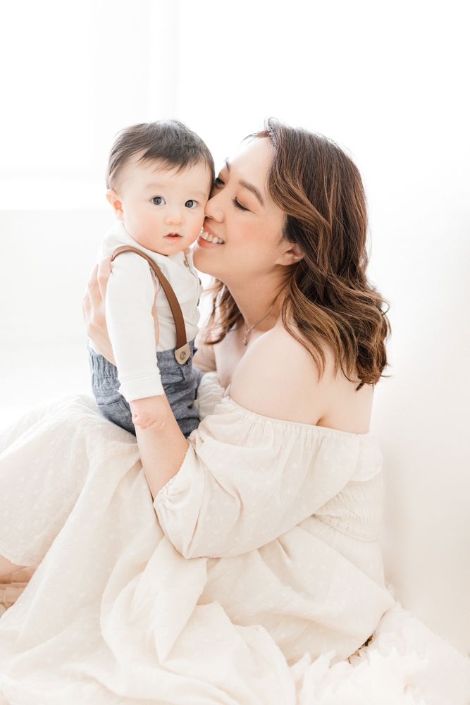 Tina Chen Beauty Logo