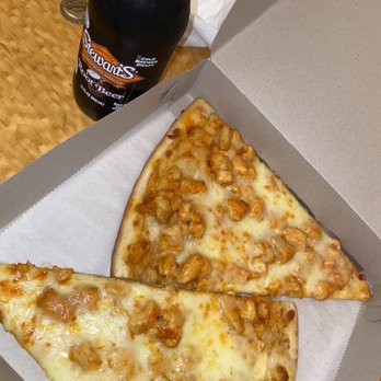 Palace Fried Chicken - two slices of pizza in a box - American Near Me - Brooklyn, New York Palace Fried Chicken - two slices of pizza in a box - American Near Me - Brooklyn, New York
