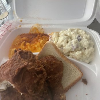 Gus's World Famous Fried Chicken - 3 piece with macaroni and cheese and potato salad.. - Southern Near Me - Fort Worth, Texas Gus's World Famous Fried Chicken - 3 piece with macaroni and cheese and potato salad.. - Southern Near Me - Fort Worth, Texas