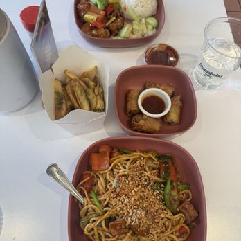Mamahuhu - Chinese Near Me - San Francisco, California Mamahuhu - Chinese Near Me - San Francisco, California