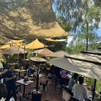 Cafe on 27 - Breakfast & Brunch Near Me - Topanga, California