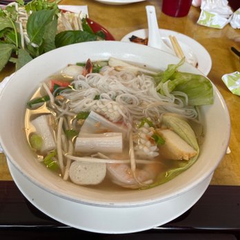 Maiku Vietnamese Pho - Seafood noodle soup - Sushi Bars Near Me - Pittsburgh, Pennsylvania Maiku Vietnamese Pho - Seafood noodle soup - Sushi Bars Near Me - Pittsburgh, Pennsylvania