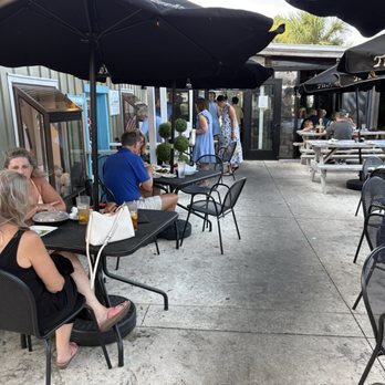 Rustic Table - Exterior - Southern Near Me - Pawleys Island, South Carolina