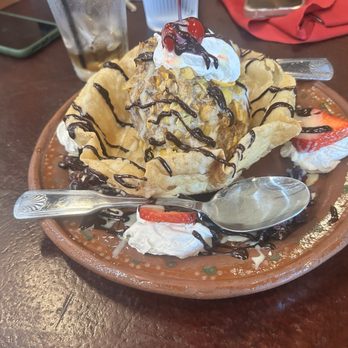 Rosa Madera - Fried ice cream - Mexican Near Me - Sacramento, California Rosa Madera - Fried ice cream - Mexican Near Me - Sacramento, California
