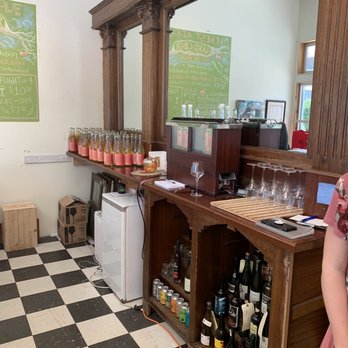 Sowams Cider Works - Nice bar - Cideries Near Me - Warren, Rhode Island