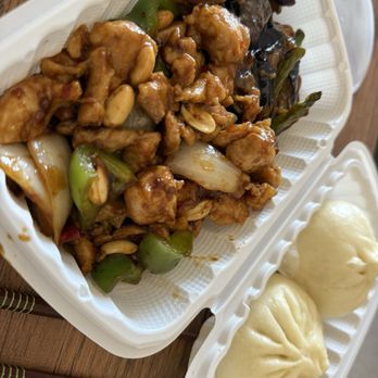 Famous Food Restaurant - eggplant, chicken, 包子 - Chinese Near Me - Sunnyvale, California