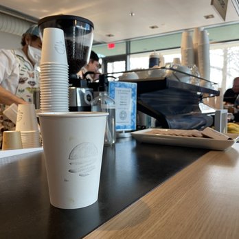 Mañana Coffee - Vanilla + oat milk latte - Coffee & Tea Near Me - Austin, Texas Mañana Coffee - Vanilla + oat milk latte - Coffee & Tea Near Me - Austin, Texas