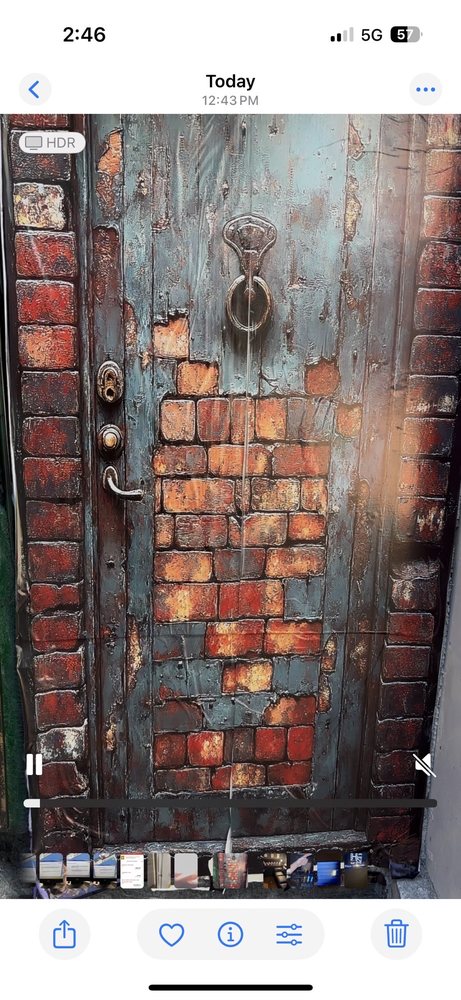 Social spots from Hall Of Shadows Mystery Games