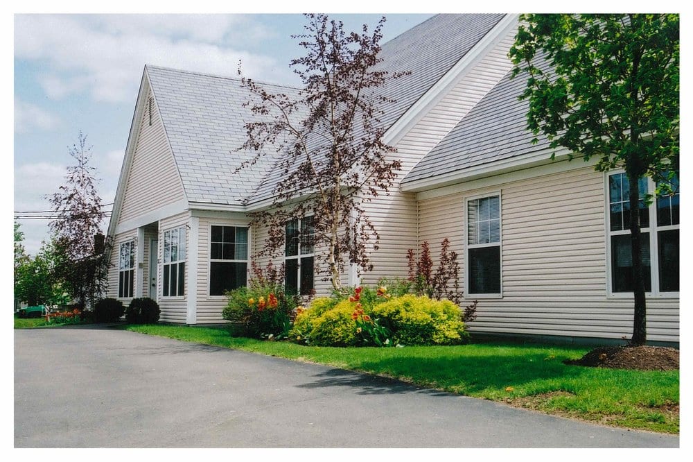 MCNAIR MANOR Updated September 2024 11 Beechwood Ave, Moncton, New