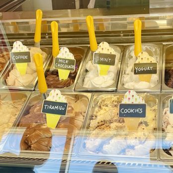 Il Gusto - Desserts Near Me - West Covina, California