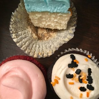 Billy's Bakery - Bakeries Near Me - New York, New York