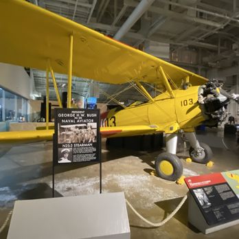 Pearl Harbor Aviation Museum - Museums Near Me - Honolulu, Hawaii