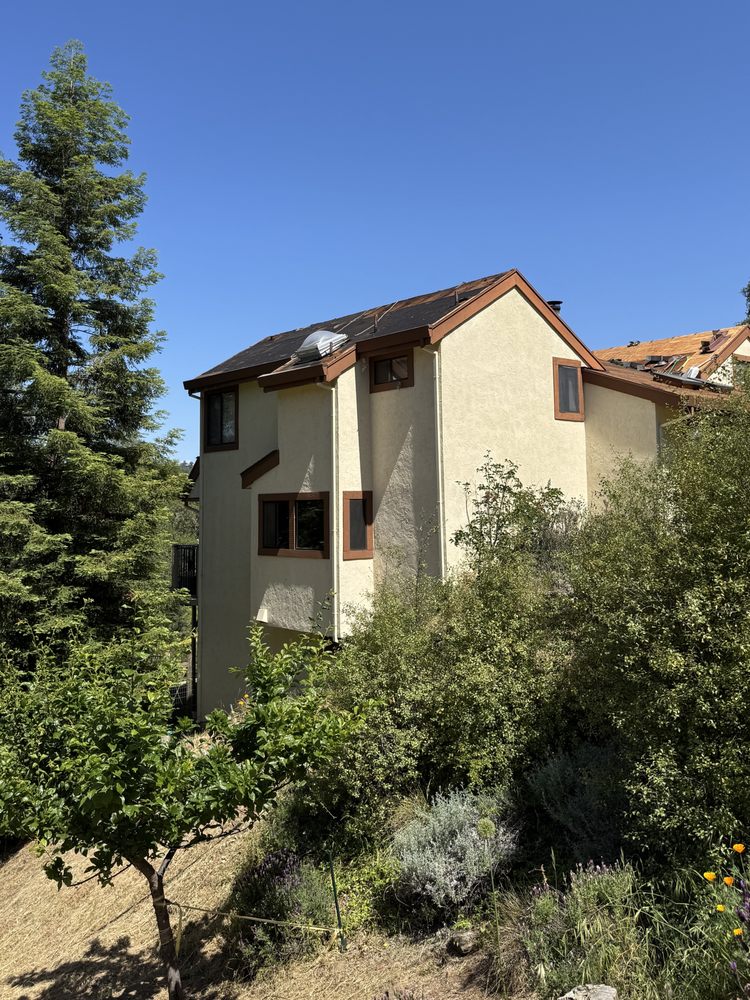 Slide of Arete Roofing