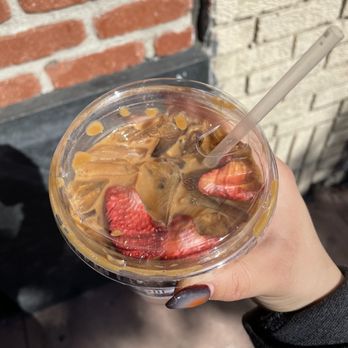 Bodevi - Strawberry latte - Wine Bars Near Me - San Fernando, California