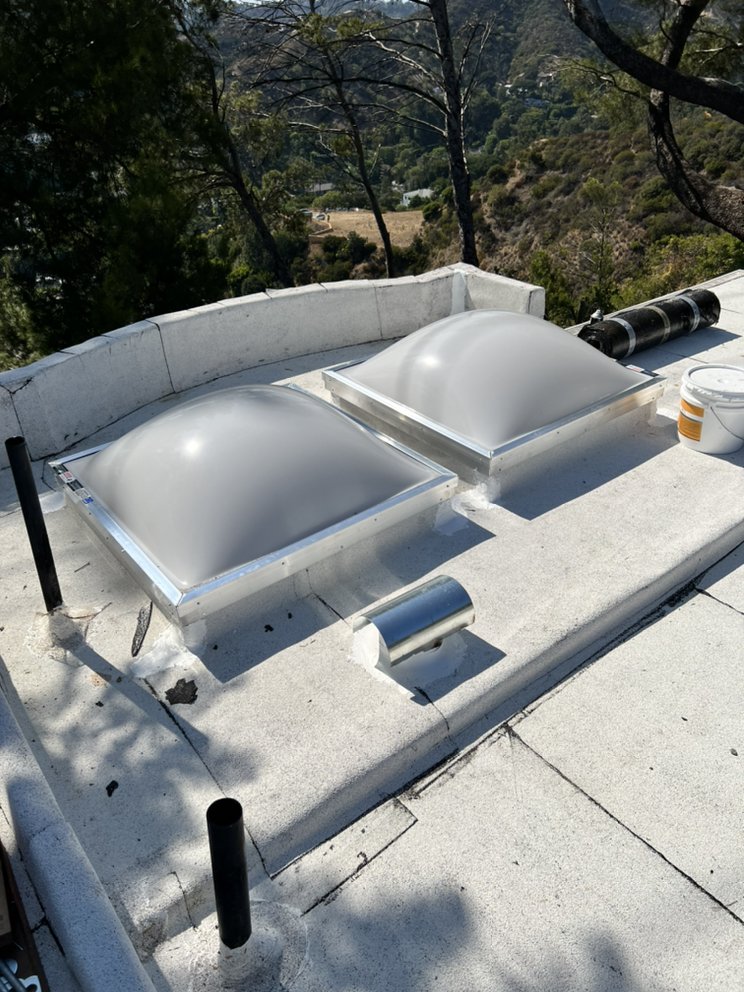 Slide of Avant Roofing