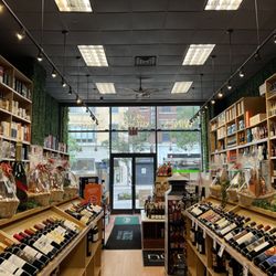 Hell's kitchen wines & spirits