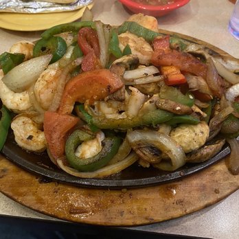 El Jinete - Shrimp Fajitas - Mexican Near Me - Fairfax, Ohio El Jinete - Shrimp Fajitas - Mexican Near Me - Fairfax, Ohio