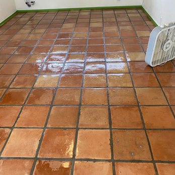 Total Floor Care - a dirty tile floor with a fan - Flooring Near Me - Lewisville, Texas Total Floor Care - a dirty tile floor with a fan - Flooring Near Me - Lewisville, Texas