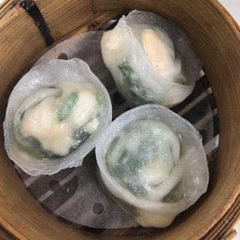 Ginger & Garlic - Spinach and scallop dumplings - Dim Sum Near Me - Honolulu, Hawaii Ginger & Garlic - Spinach and scallop dumplings - Dim Sum Near Me - Honolulu, Hawaii