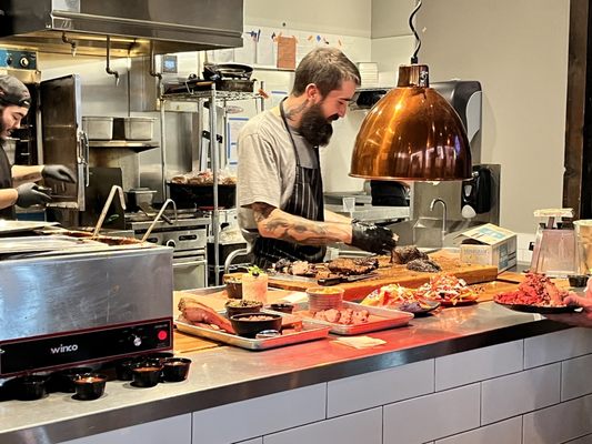 The Smokin' Oak Barbeque Restaurant, Bar & Catering by null
