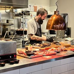 The Smokin' Oak Pit and Drinkery - Chef's miracle