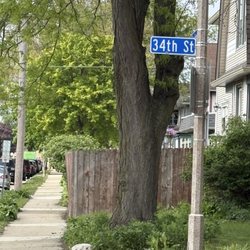 Street Sign Located 34th street, West of Oak Park